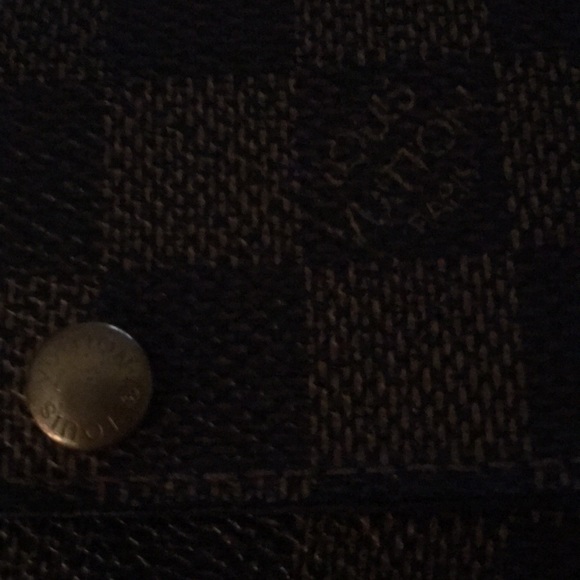 Louis Vuitton Damier Ebene Key Keeper Case - Picture 8 of 11